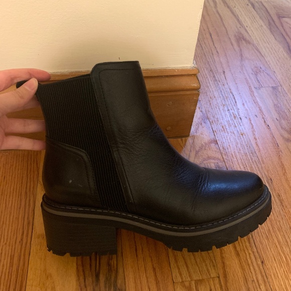 naturalizer sycamore booties